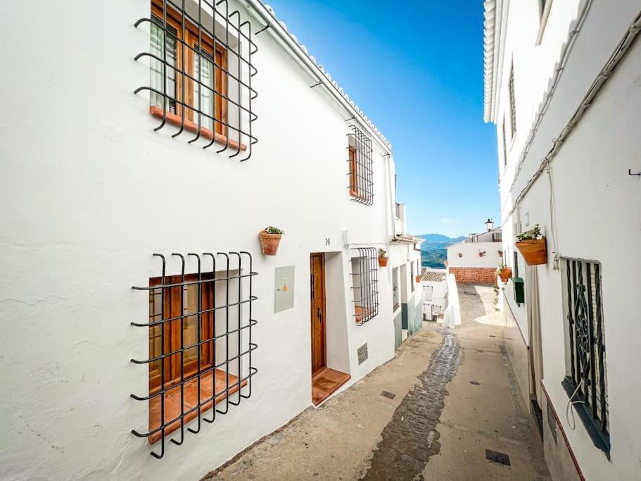 Casa La Buganvilla Olvera Luaran gambar